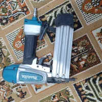 فارسی بر،پمپ باد،تیپو میخکوب ماکیتا|ابزارآلات|اشتهارد, |دیوار