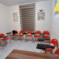 اجاره کلاس آموزشی و اتاق گفتمان|اجارهٔ کوتاه‌مدت دفتر کار و فضای آموزشی|تهران, جمال‌زاده|دیوار