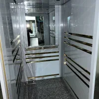 کابین آسانسور