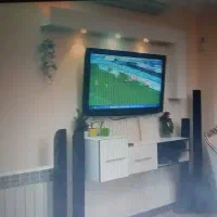 میز تلویزیون دیواری