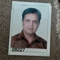 کیف پیدا شده حاوی تعدادی مدارک