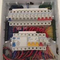 برقکار برقکش** شبانه روزی** رفع اتصالی