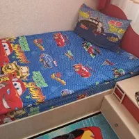 تخت با طرح ماشین