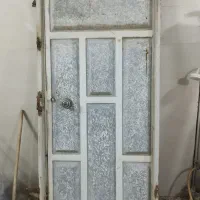 درب حیاط وحمام