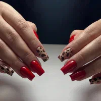 خدمات کاشت ناخن و ترمیم ناخن|خدمات آرایشگری و زیبایی|کرج, شهرک بنفشه|دیوار