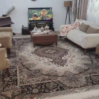 مبل 8 نفره همراه با میز عسلی