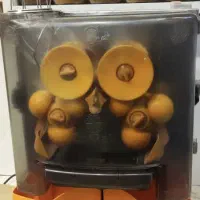 آب پرتغال گیر زومکس|کافی‌شاپ و رستوران|تهران, مرزداران|دیوار