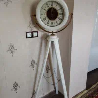 ساعت ایستاده