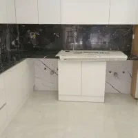 بنا کاشی وسرامیک کار چسبی ودوغابی