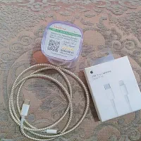 کابل شارژ ایفون ۱۴پرو مکس و گارد سیلکونی اصل