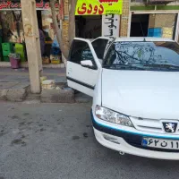 شیشه دودی فقط یک و دویست|خدمات موتور و ماشین|یزد, |دیوار