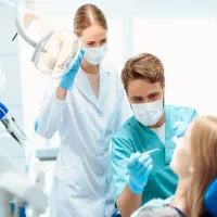 آموزش دوره  دستیاری دندانپزشکی