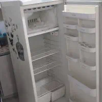 یخچال وفیریز|یخچال و فریزر|اصفهان, جاوان|دیوار