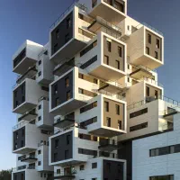 استخدام لابی من ساختمان مسکونی سوهانک