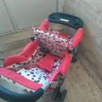 کالسکه دوقلو