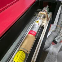 دستگاه لیزر غیرفلزات co2 کم کارکرد|ماشین‌آلات صنعتی|ری, امین آباد|دیوار