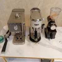 قهوه ساز دلونگی و مباشی و اسیاب نوا در حد اکبند