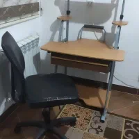 میز کامپیوتر و صندلی