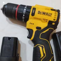 دلر شارژی دیوالت دریل سالم و پرقدرت