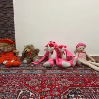 عروسک و چراغ قوه