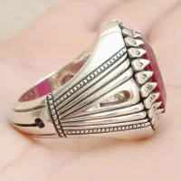 انگشتر های  یاقوت  ، موزانایت  و  زر گون|جواهرات|زنجان, |دیوار