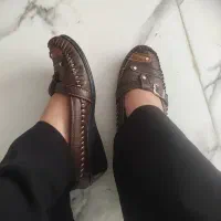 کفش زنانه طبی|کیف، کفش، کمربند|قم, قلعه کامکار|دیوار