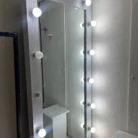 اینه سالم در حد نو میباشد