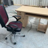 میز کامپیوتر همراه صندلی