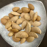 بادام درختی