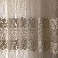 پرده تور در حد نو و تمیز