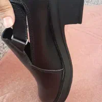 کفش مشکی چرم طبیعی سایز ۳۹ و دو تا کیف وشال|کیف، کفش، کمربند|قم, نیروگاه|دیوار