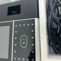 دستگاه تشخیص چهره و کنترل ورود و خروج