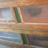 چند در و لنگه در قدیمی تمیز|کلکسیون اشیاء عتیقه|اصفهان, قلعه طبره|دیوار