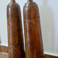میل قدمت دار چوب گردو