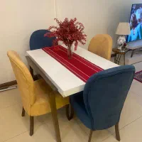میز ۴ نفره
