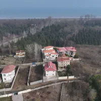 فروش ویلاباغ 1100متری لاکچری/ساحل بندرکیاشهر|فروش خانه و ویلا|کیاشهر, |دیوار