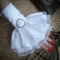 خیاط و طراح دوخت انواع اکسسوری مچ  شیک و فانتزی