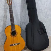 گیتار یاماها c70
