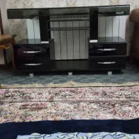 میز تلویزیون شیشه‌ای ترک