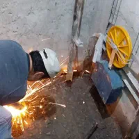 تخریب داخلی و بیرونی ساختمان|خدمات پیشه و مهارت|رشت, یخسازی|دیوار