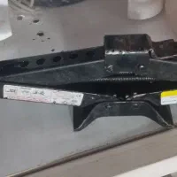 جک خودرو و زنجیر