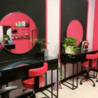 اجاره لاین در بهترین لوکیشن 50% تخفیف|آرایشگاه و سالن‌های زیبایی|زاهدان, |دیوار