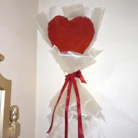 دسته گل قلبی گل عروس خشک سالم