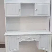 میز تحریر سفید وکیوم