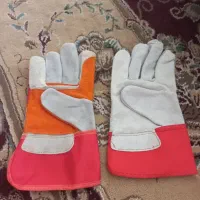 دستکش چرمی