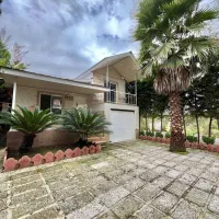 پیلوت باحیاط مشجر ۲۳۰متری داخل شهرک با امنیت بالا