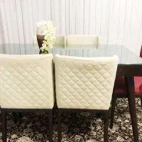 میزناهارخوری۶نفره درحدنو خیلی کم استفاده شده