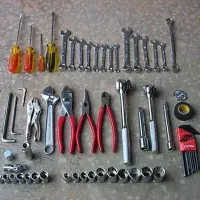 گمشده تعدادی آچار