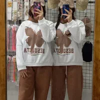 داخل کوچه رو به رو بانک ملت