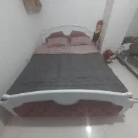 تخت خواب دونفره سالمه سالم